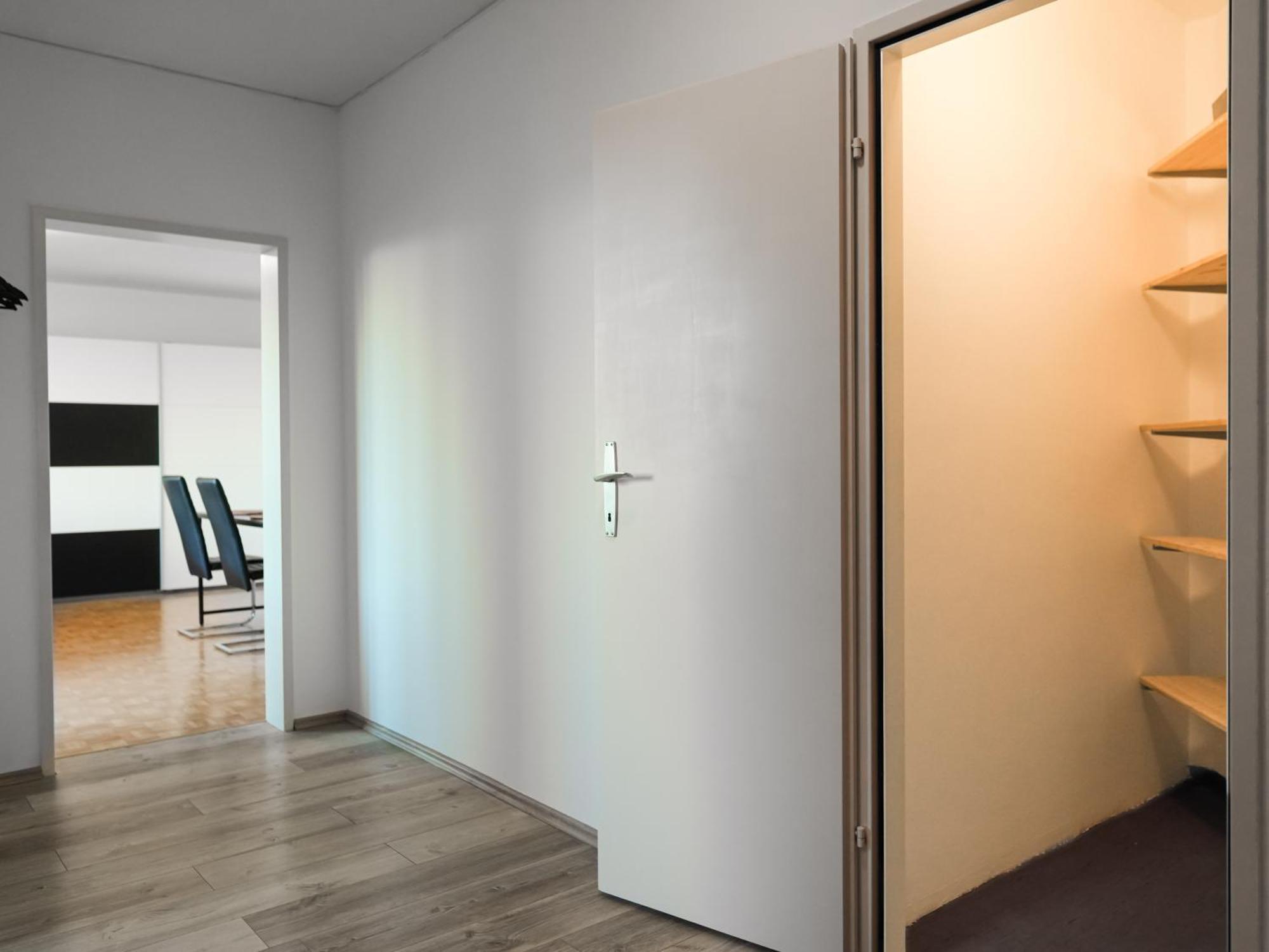 Spacious Apartments With View & Free Parking Wiener Neustadt Exterior foto
