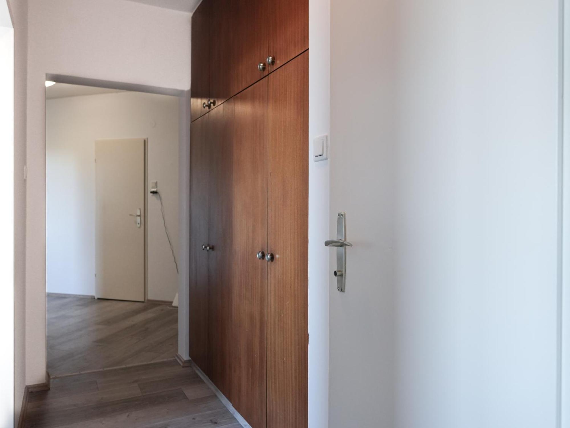 Spacious Apartments With View & Free Parking Wiener Neustadt Exterior foto